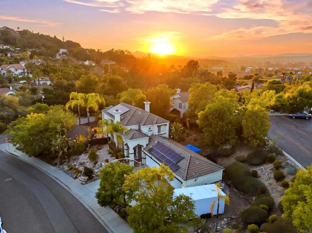 Photo of 2602 Canyon Crest Drive