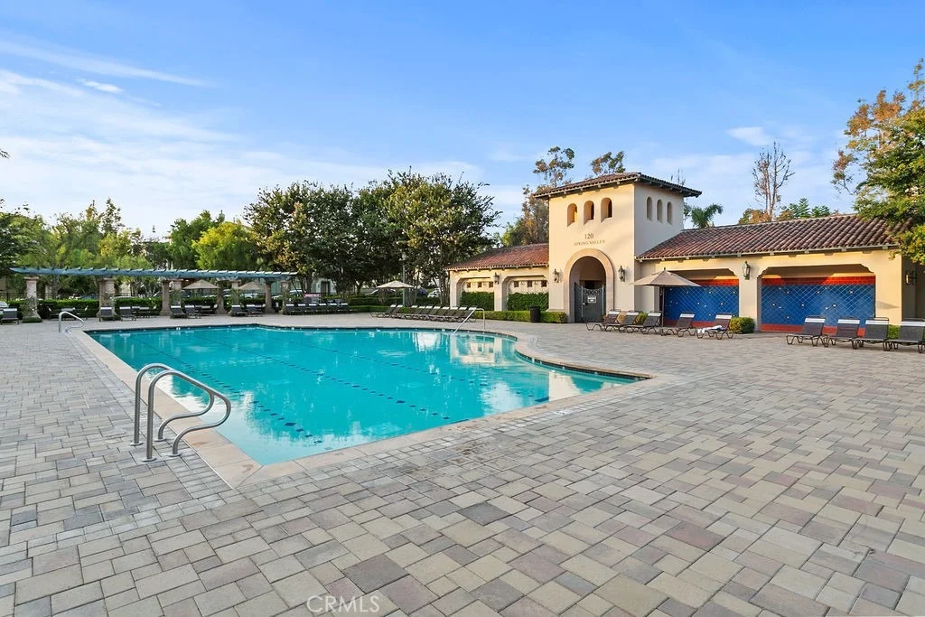 Photo of 41 Carpenteria