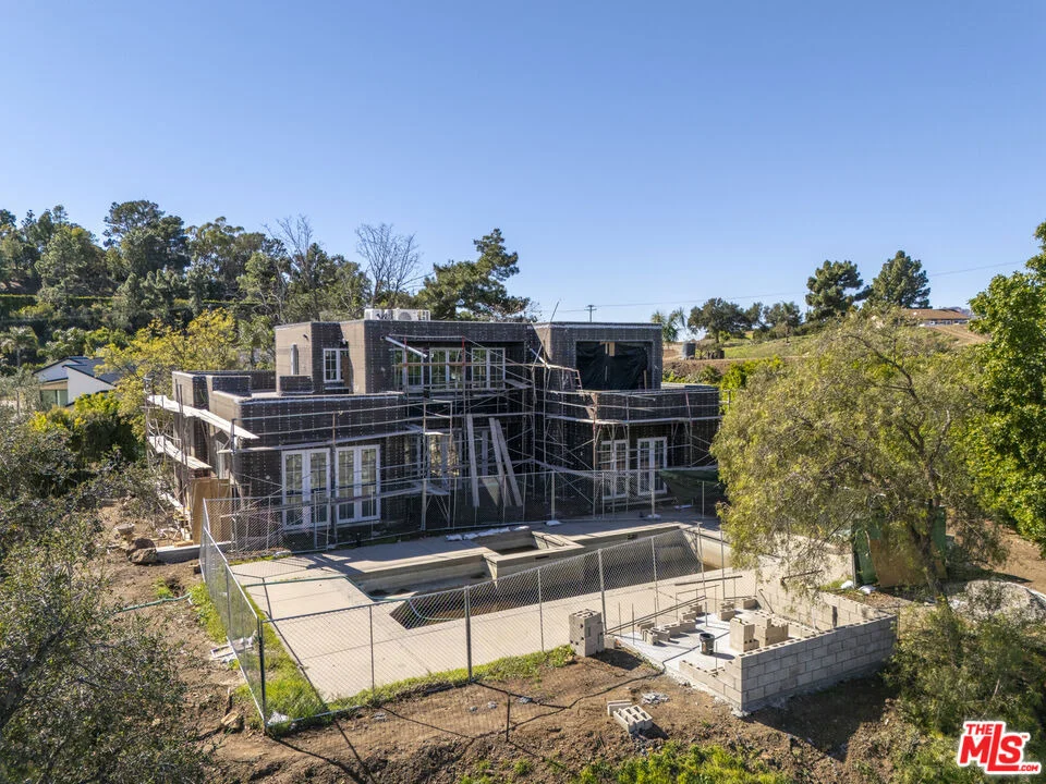 Photo of 1720 Lechusa Road