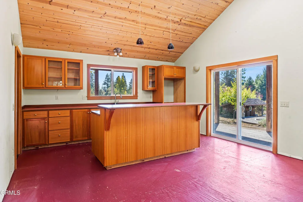 Photo of 28580 Comptche Ukiah Road