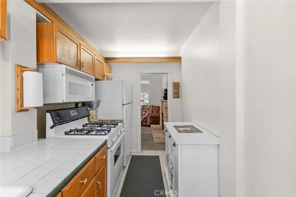 Photo of 23898 Springwater