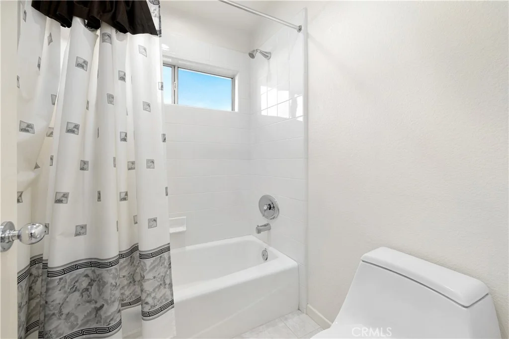 Photo of 2429 Abadejo