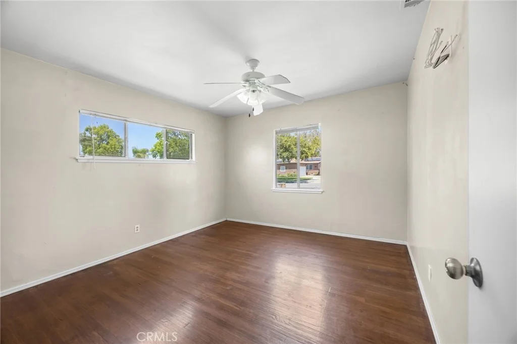 Photo of 380 S Devon