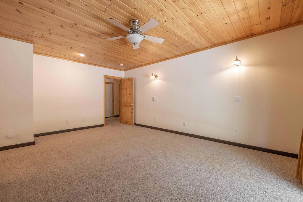 Photo of 661 Cedar Glen Drive