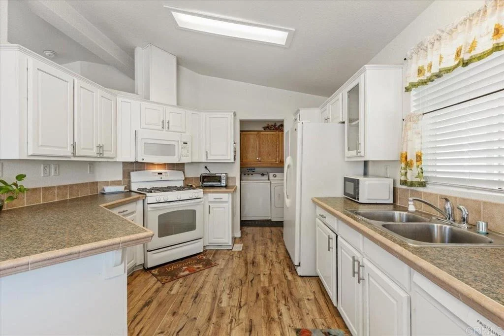 Photo of 176 Flicker Lane