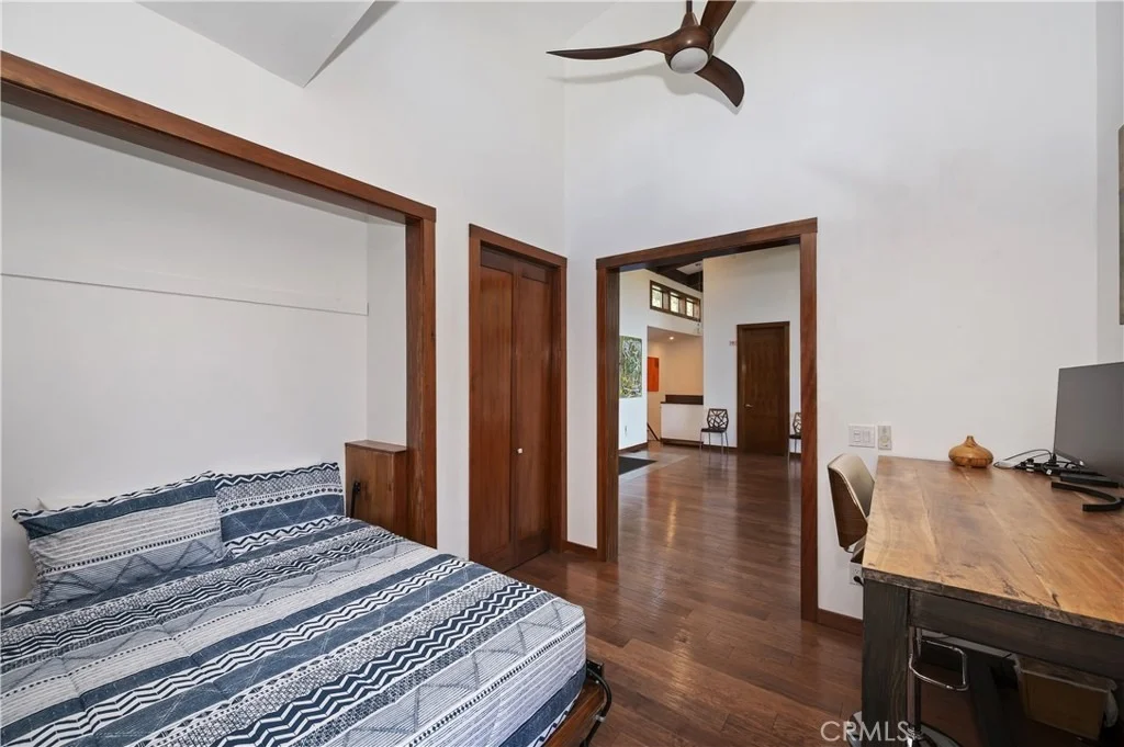 Photo of 43669 Ridge Crest