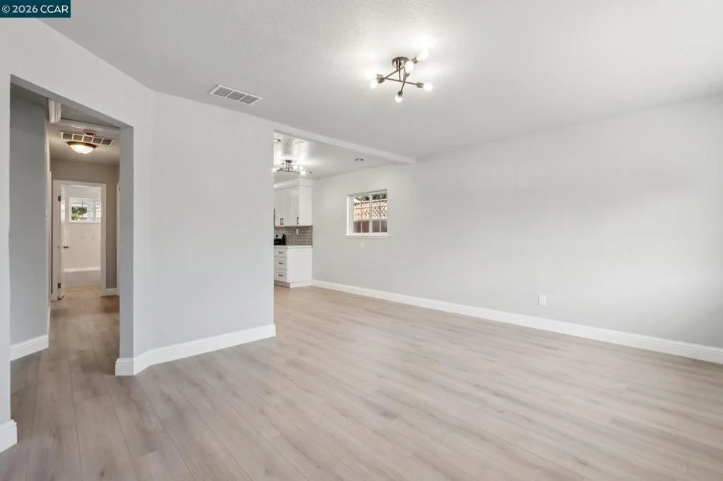 Photo of 105 Phelan Ave