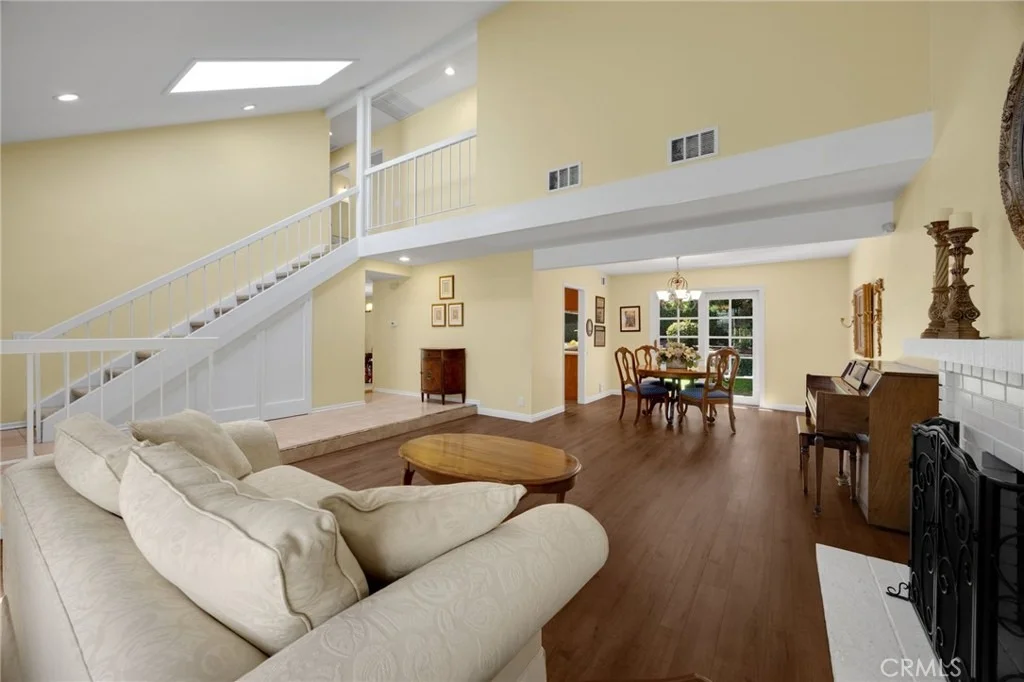 Photo of 1375 Beechwood Drive