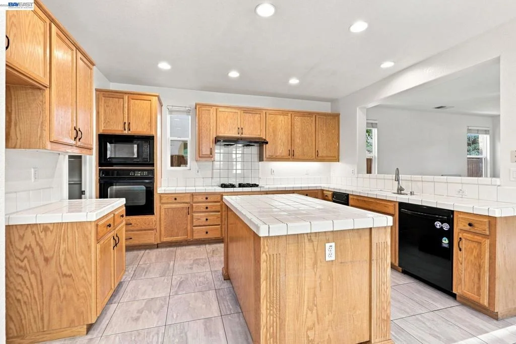 Photo of 565 Presidio Pl