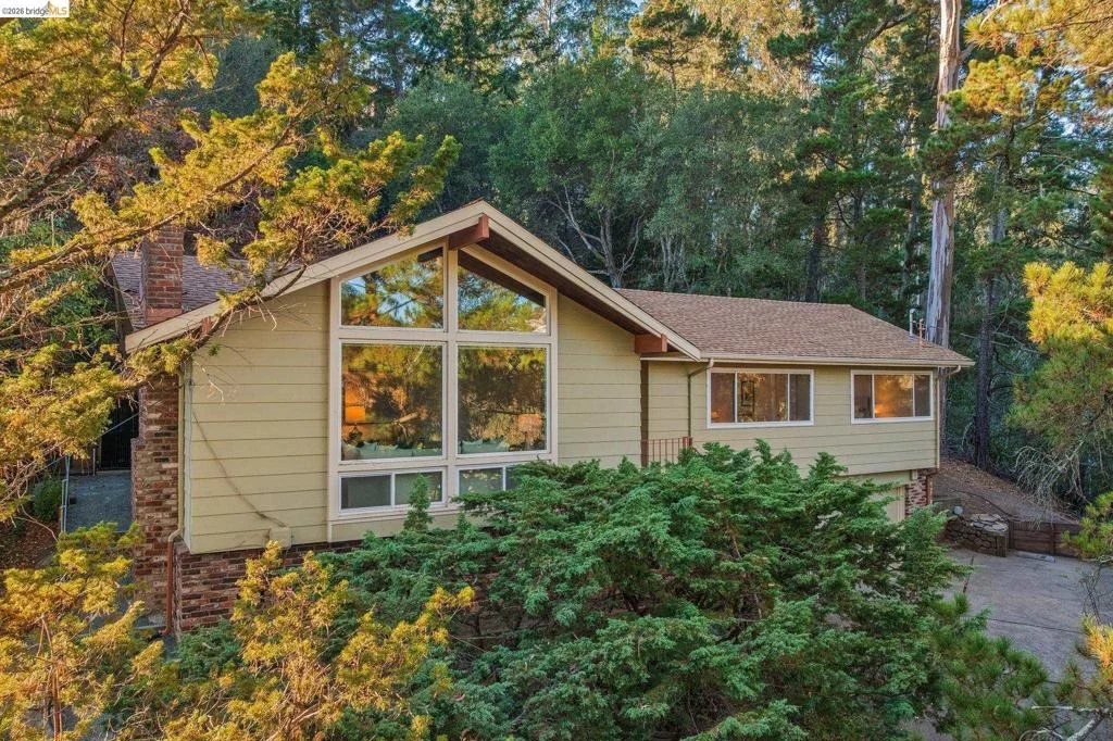 Photo of 7094 Pinehaven Rd