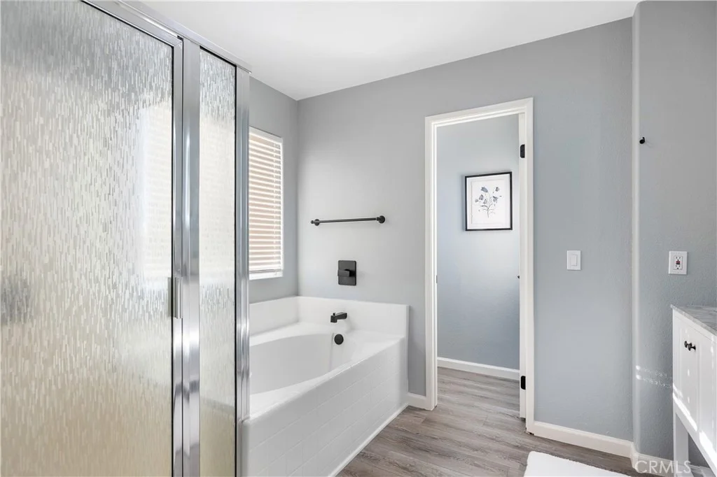 Photo of 26779 Alta
