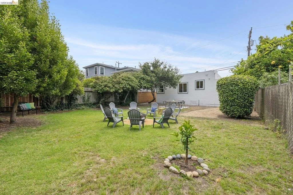 Photo of 945 Virginia Street