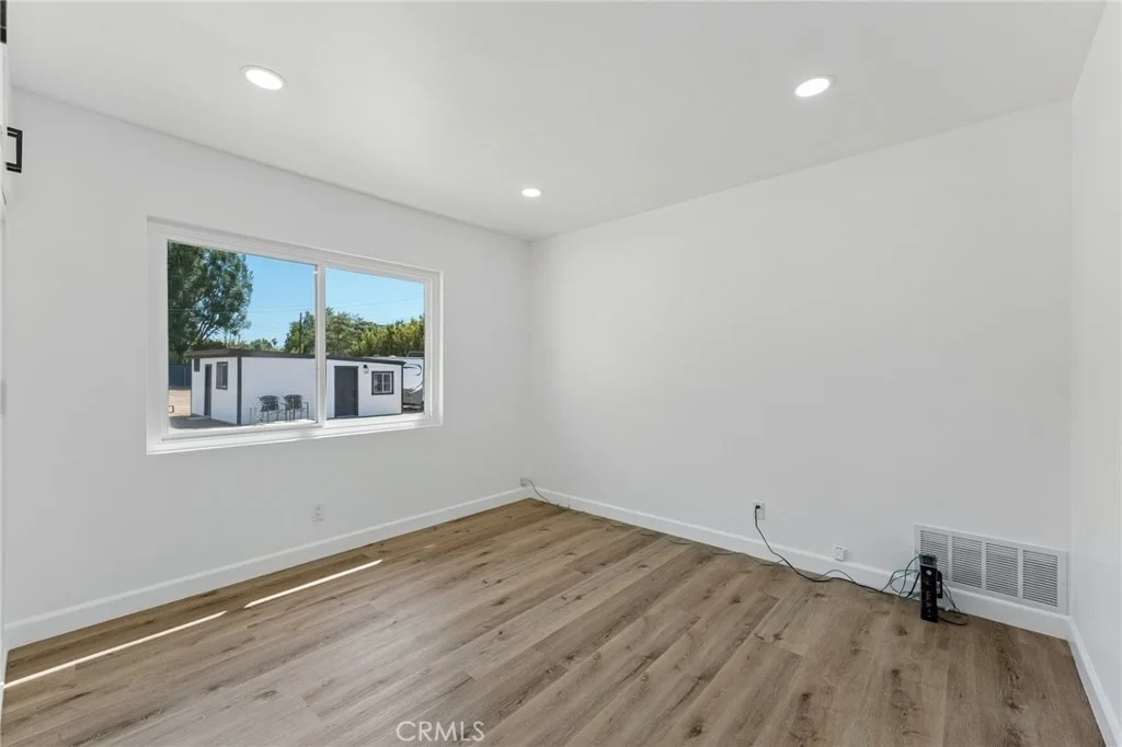 Photo of 4818 Crestview
