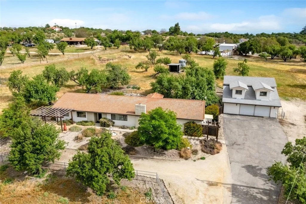 Photo of 390 Nacimiento Lake Drive