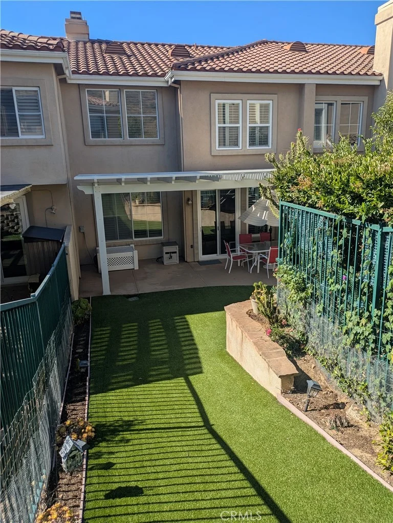Photo of Unit C at 550 Lorabel Way