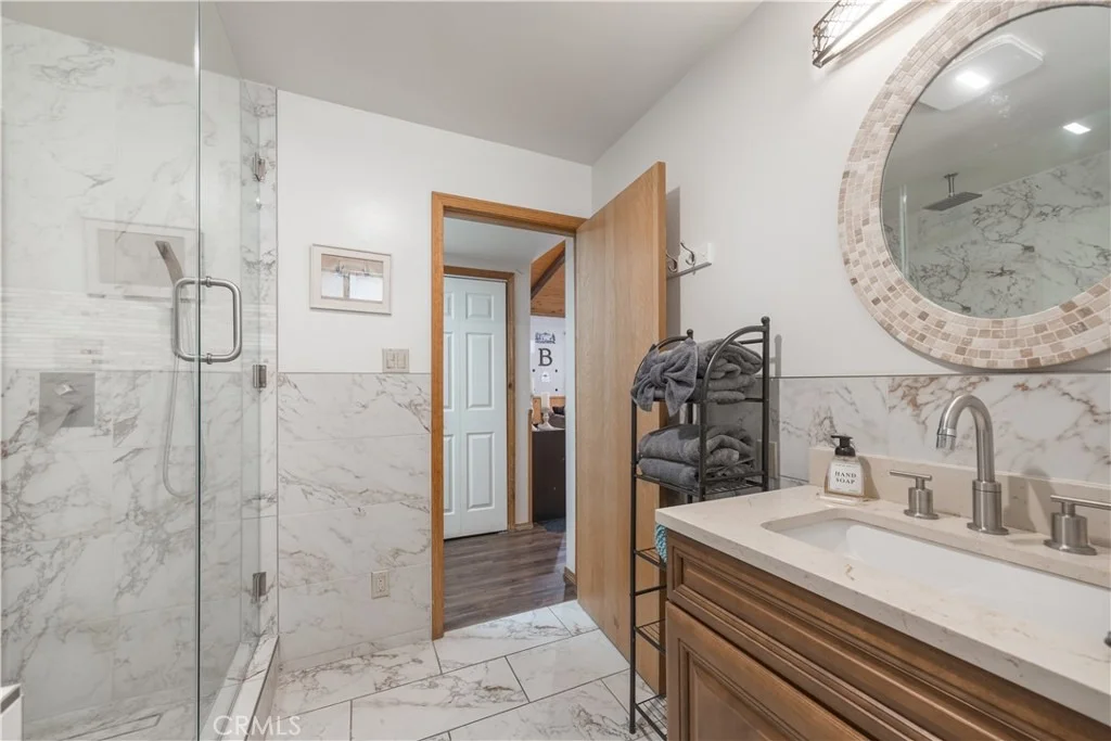 Photo of 42401 Avalon Road