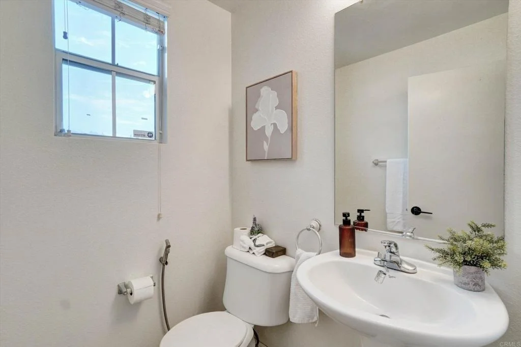 Photo of 1260 Long View Drive