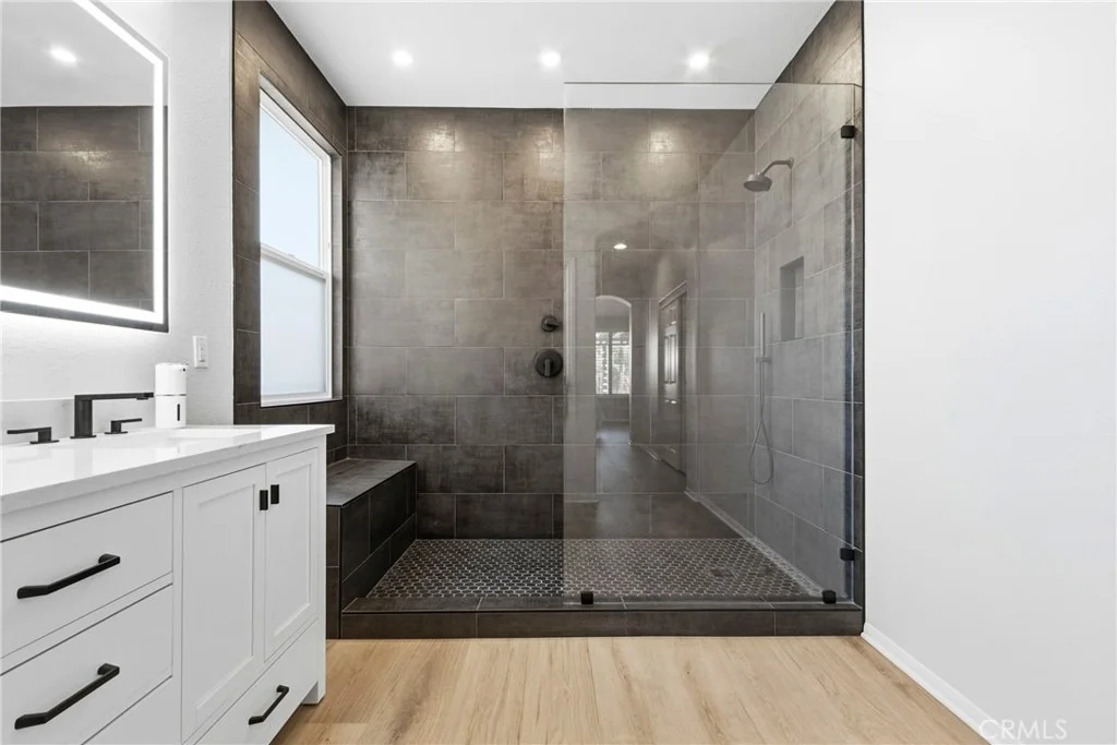 Photo of 31580 Royal Oaks