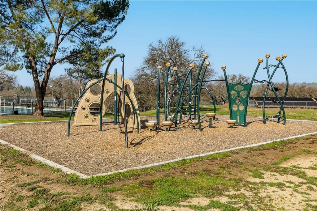 Photo of 2225 Holly Drive