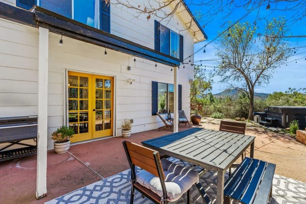 Photo of 8034 Foothill