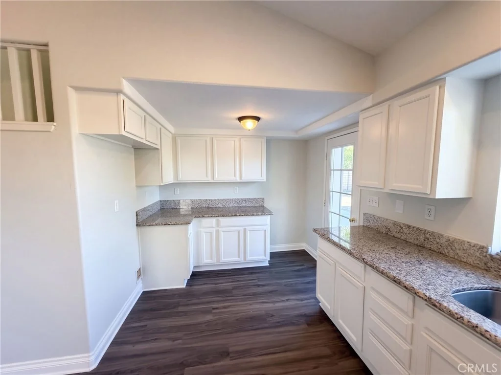 Photo of 563 Tell Lane