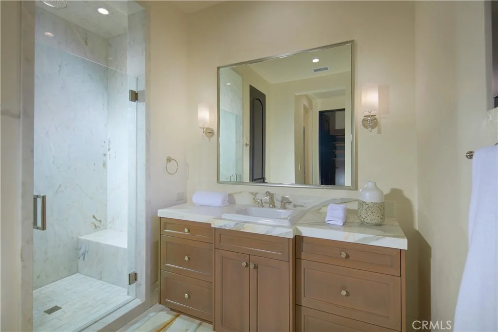 Photo of 3 Del Mar