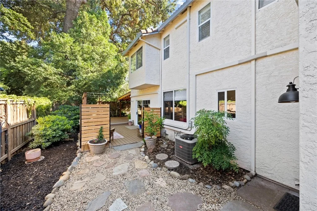 Photo of 304 Mission Serra