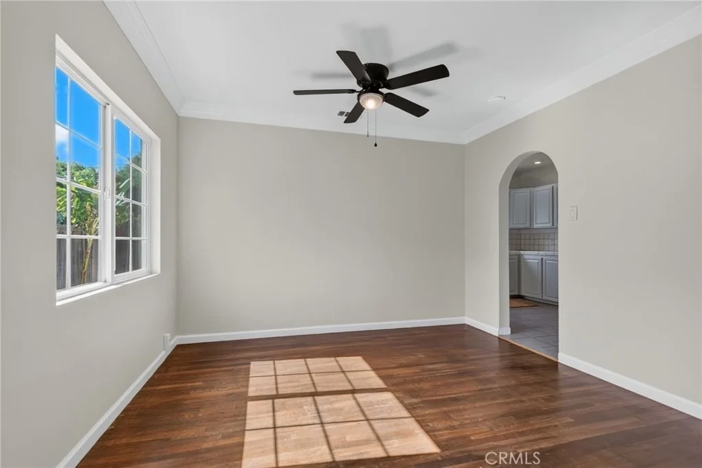 Photo of 4330 Oakwood Place