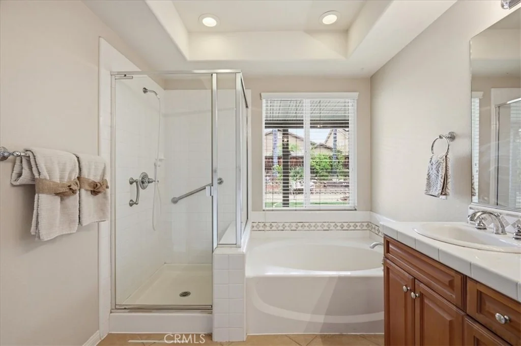 Photo of 37052 Almond