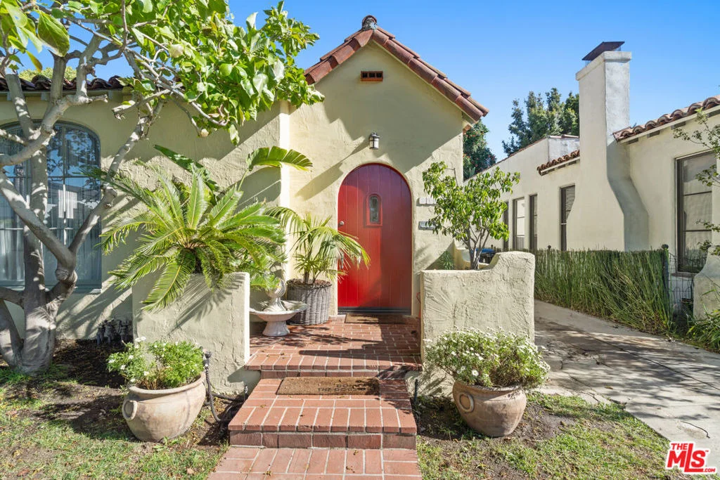 Photo of 1118 Grant Avenue