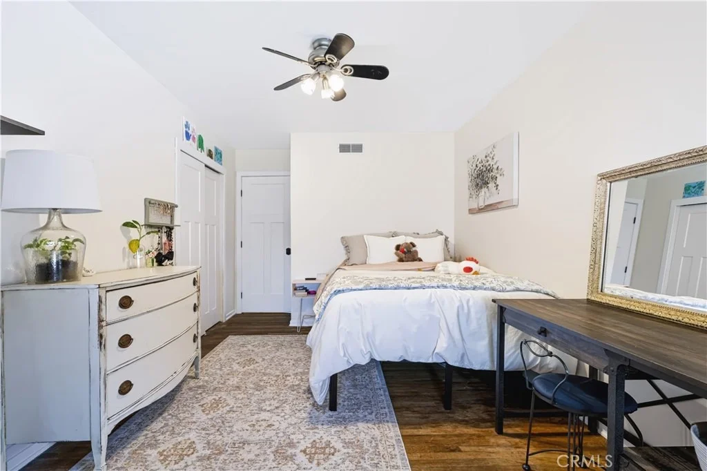 Photo of 6623 Evelyn