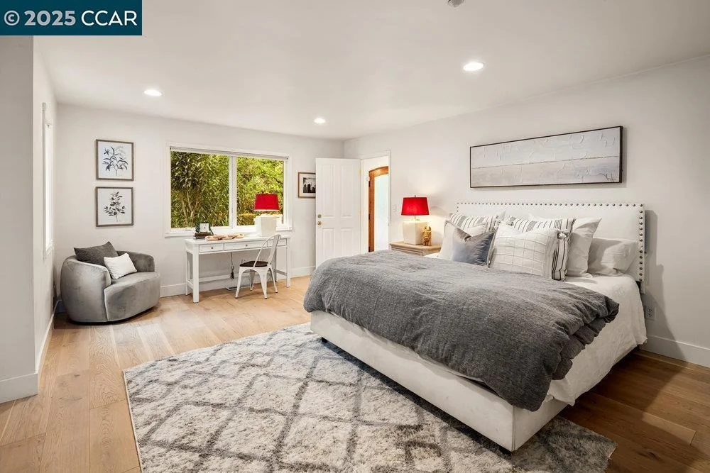 Photo of 1720 Toyon Rd