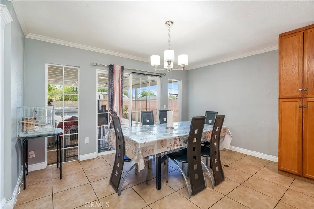 Photo of 38632 Lemsford Avenue