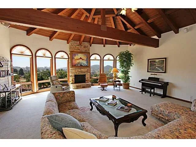 Photo of 813 Sugarbush Drive