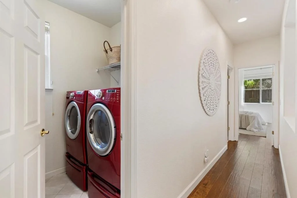 Photo of 4715 Peninsula Point Drive