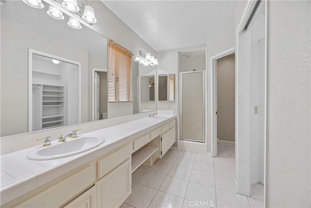 Photo of 2573 Maple Drive