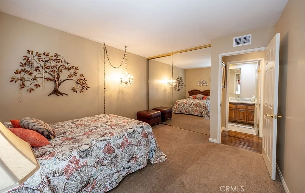 Photo of 2921 Persimmon