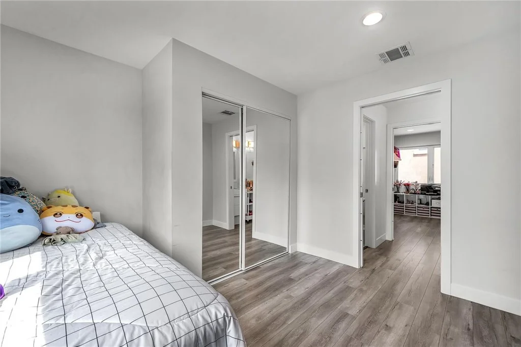 Photo of 16539 Vine Terrace