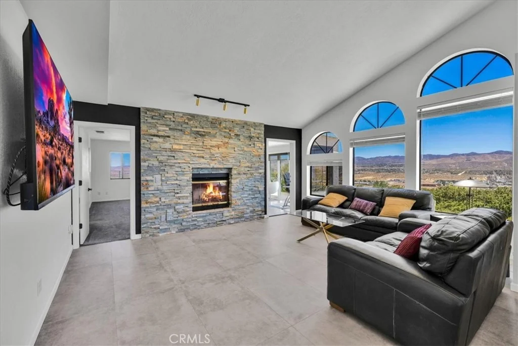 Photo of 6177 Mandarin Road