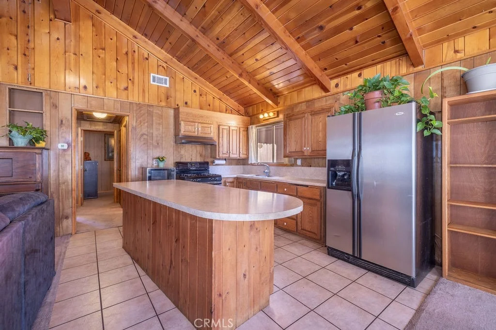 Photo of 433 Catalina