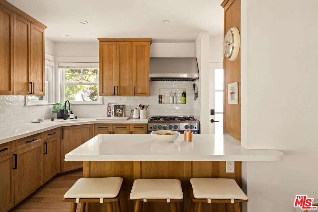 Photo of 3001 Beach Avenue