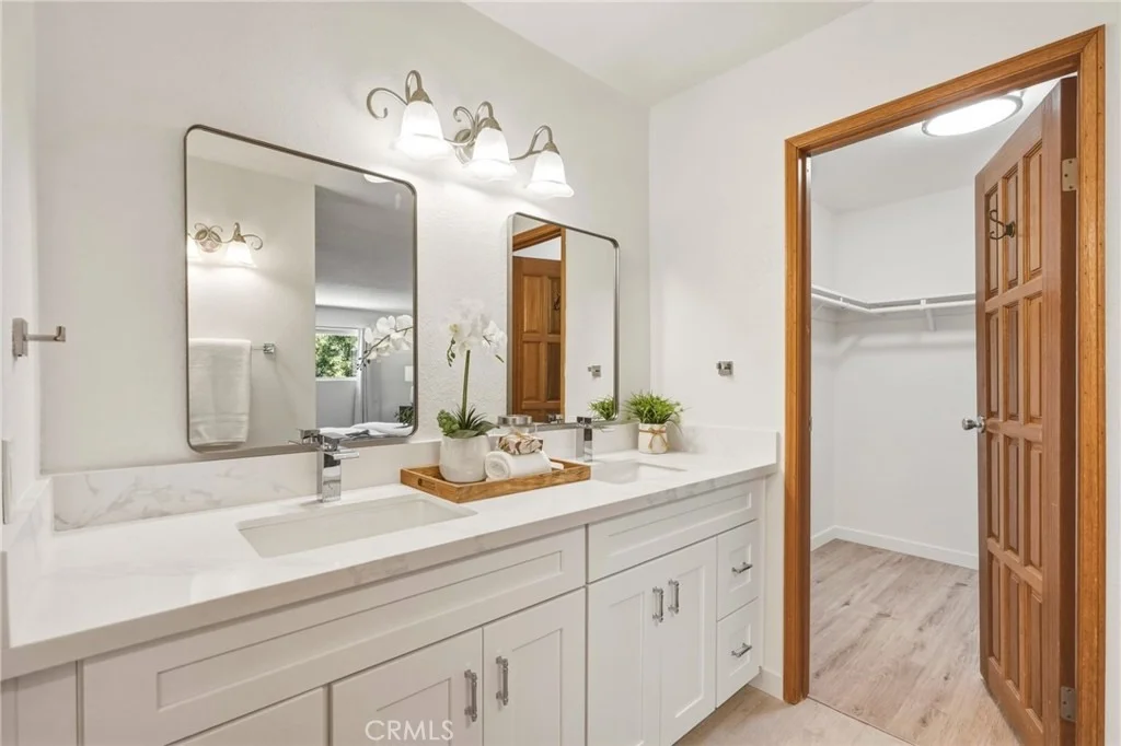 Photo of 3343 Brookridge Road
