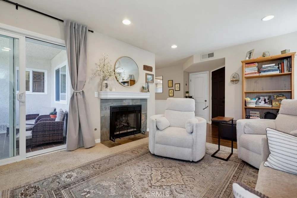 Photo of Unit D at 34 Corniche