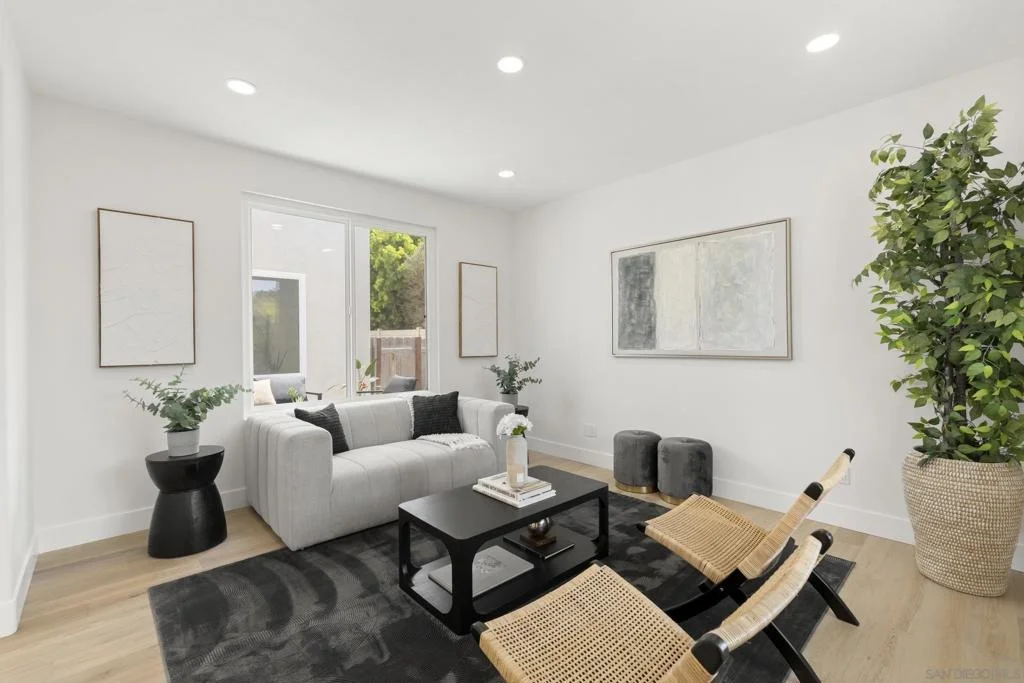 Photo of 1557 Regatta Road