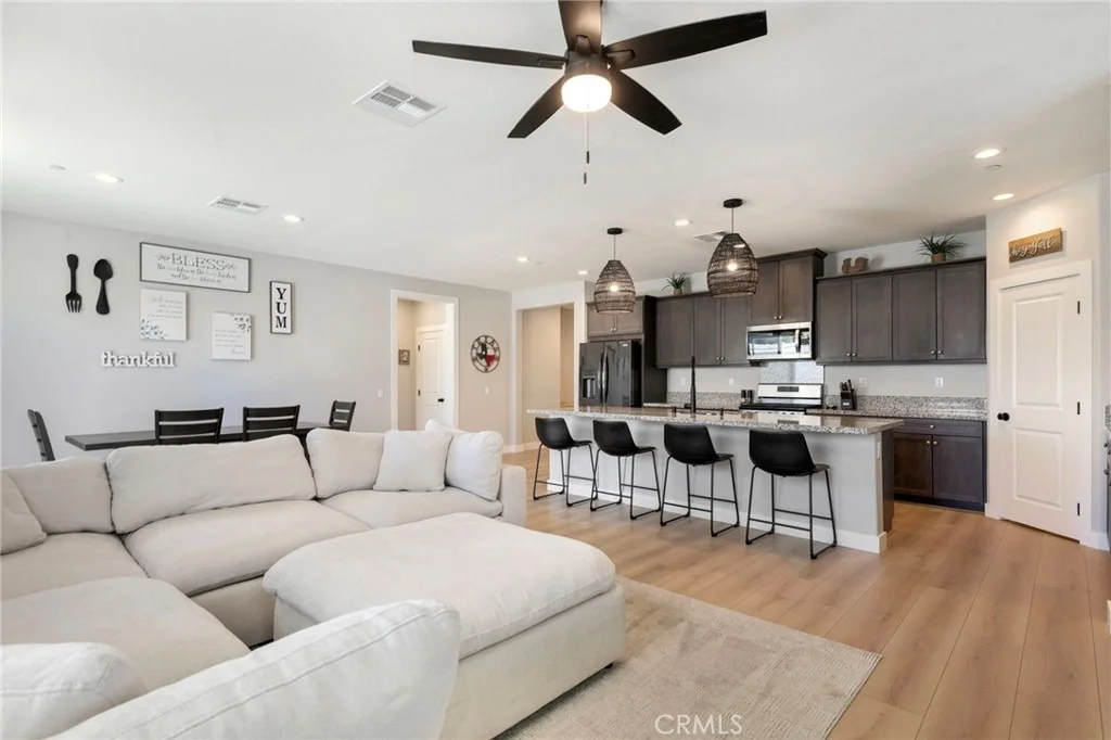 Photo of 31106 Pepperbush