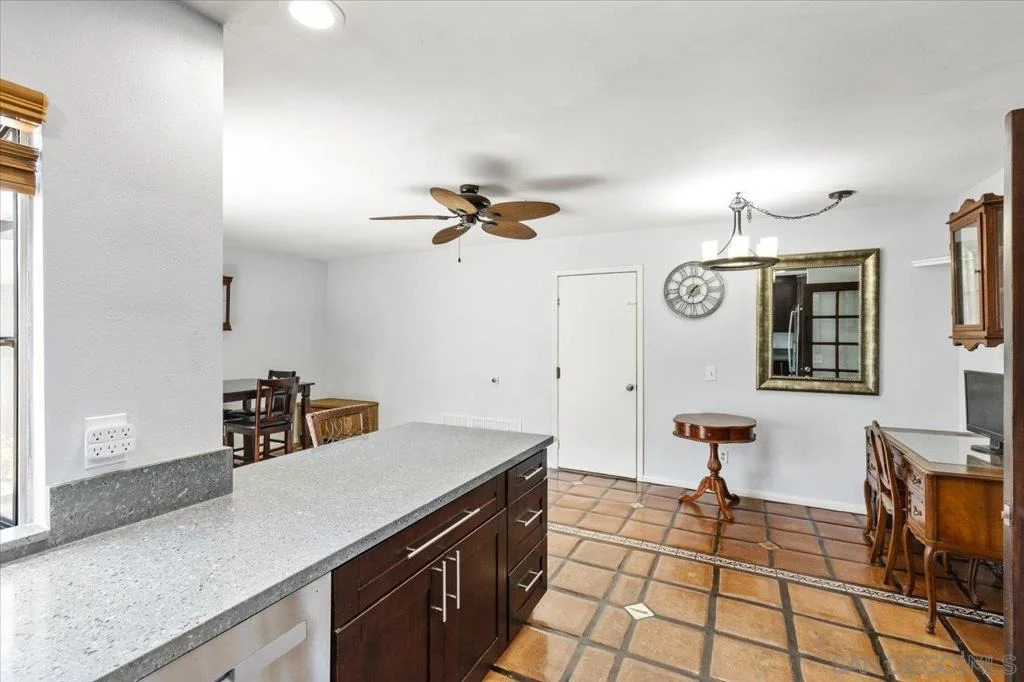 Photo of 2337 Fallingleaf