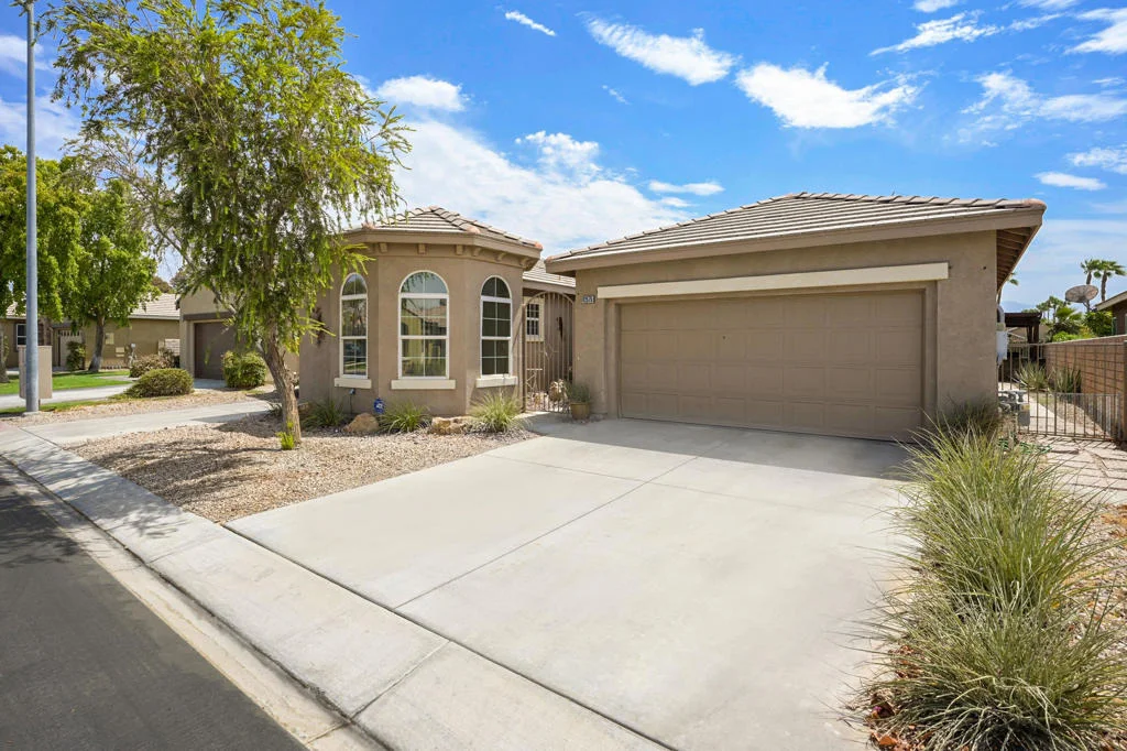 Photo of 82575 Grant Drive