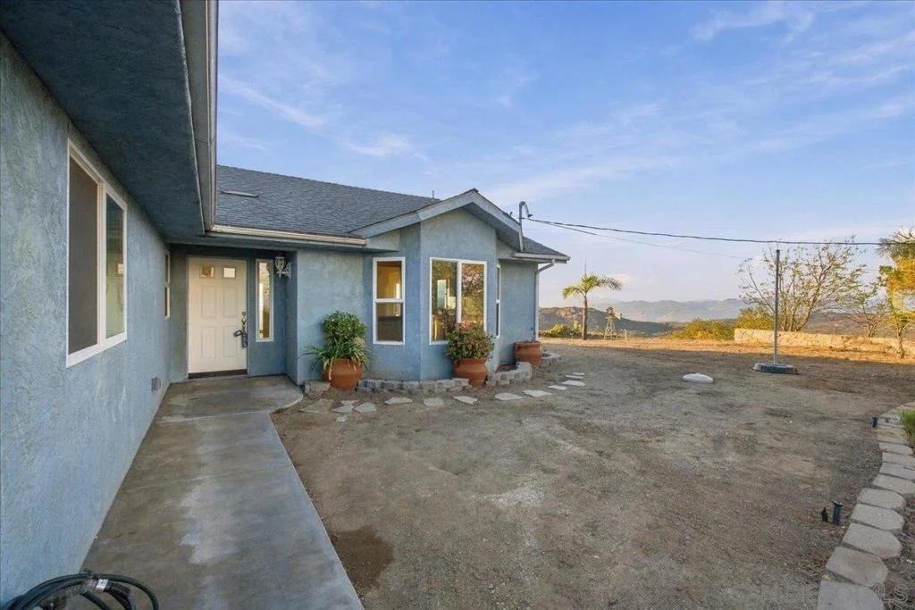 Photo of 800 Alta Lane