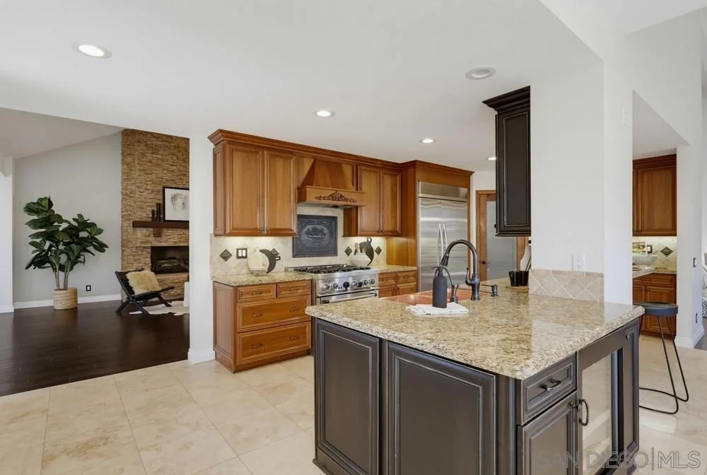 Photo of 15311 Crestview