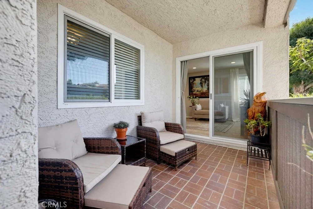 Photo of Unit D at 34 Corniche